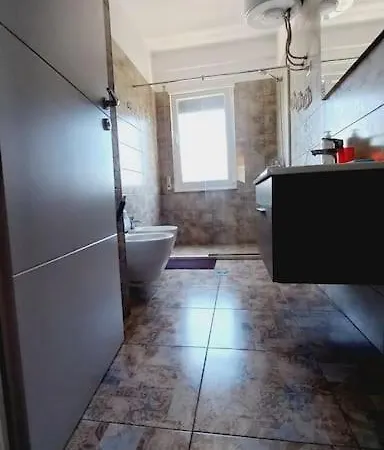 Isabel's Penthouse Overlooking The Apartment Tirana
