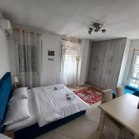 Isabel's Penthouse Overlooking The * Tirana